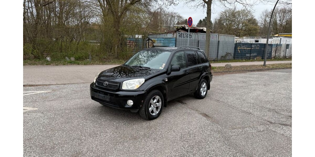 Toyota RAV 4 165.489 km 4.300 &euro; HAMBURG 22113