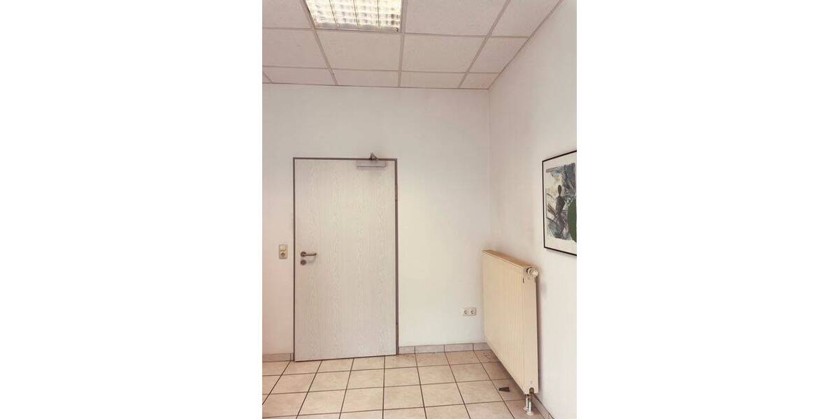 Gewerbeobjekt Henstedt-Ulzburg Ulzburg - 1.690&euro; | Angebot:25798843