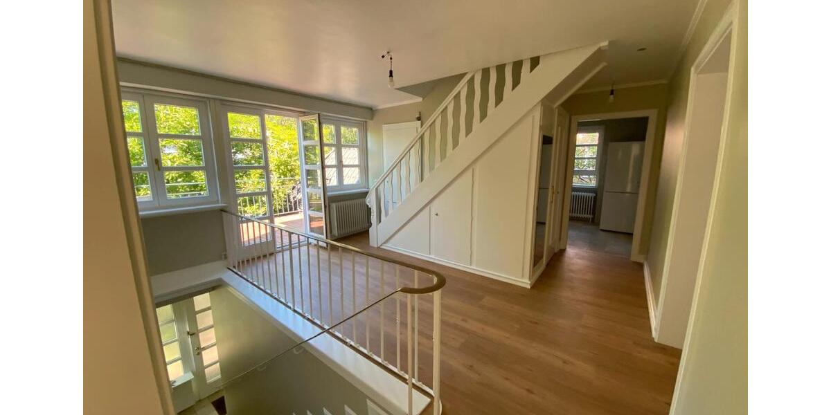 Etagenwohnung Hamburg Altona - 2 Zimmer, 100 m&sup2;, 2.600&euro; | Angebot:25971262