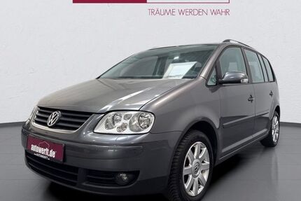VW Touran 234.500 km 2.999 &euro; Ahrensburg 22926