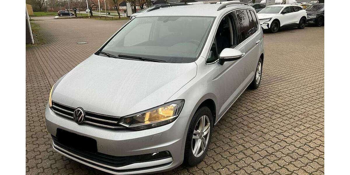 VW Touran 113.628 km 22.885 &euro; Uetersen bei Hamburg 25436