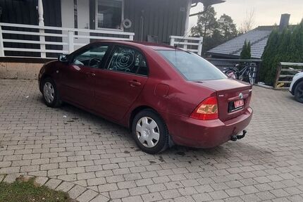 Toyota Corolla 140.542 km 4.000 &euro; Hamburg 22113