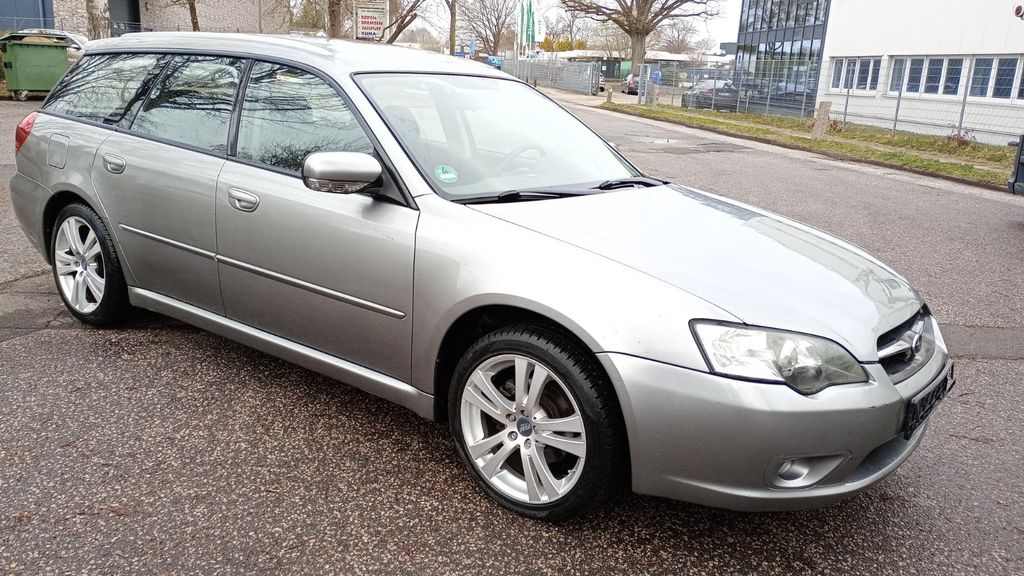 Subaru Legacy 174.000 km 3.999 &euro; Bargteheide bei Hamburg 22941