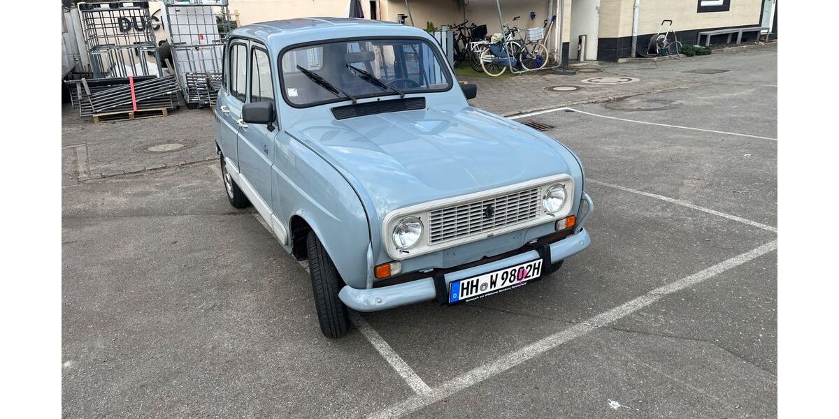 Renault R 4 153.400 km 8.500 &euro; Hamburg 20251