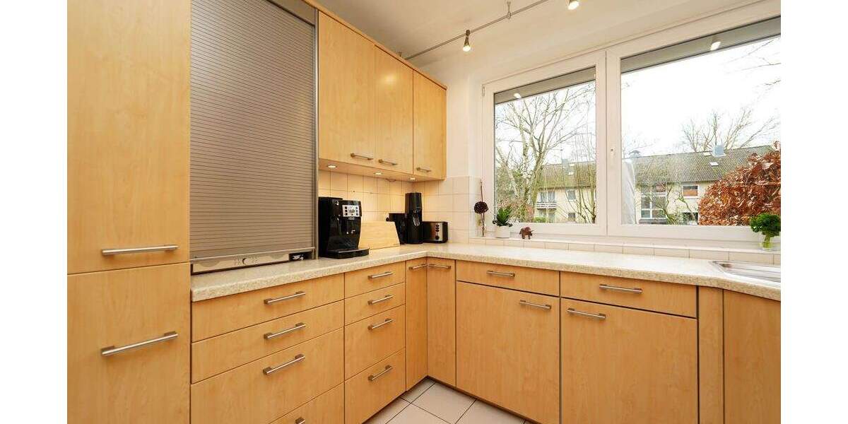 Etagenwohnung Hamburg / Volksdorf Volksdorf - 5 Zimmer, 120 m&sup2;, 585.000&euro; | Angebot:25731128