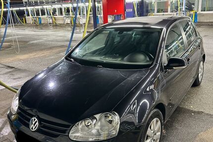 VW Golf 267.000 km 2.450 &euro; Hamburg 22045