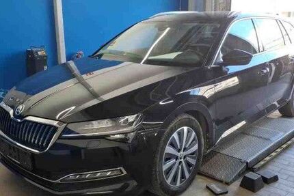 Skoda Superb 102.490 km 23.490 &euro; Hamburg 21029