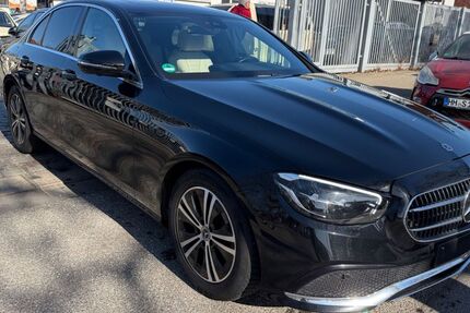 Mercedes-Benz E 220 210.000 km 23.650 &euro; hamburg 20537