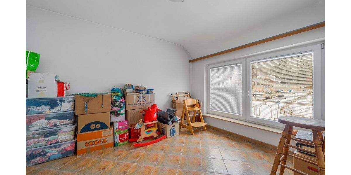 Mehrfamilienhaus, Wohnhaus Hamburg - Eißendorf Eißendorf - 6 Zimmer, 179 m&sup2;, 775.000&euro; | Angebot:25729482