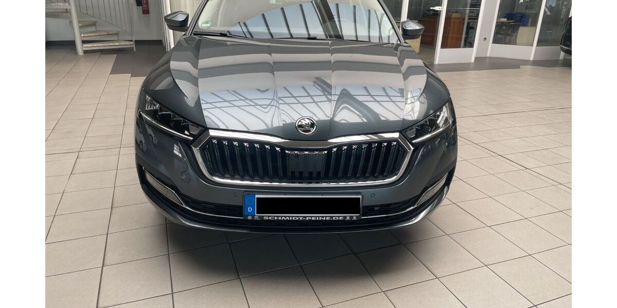 Skoda Octavia 69.619 km 17.500 &euro; Hamburg 22149