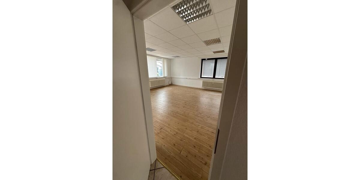 Gewerbeobjekt Bönningstedt - 600&euro; | Angebot:25925432