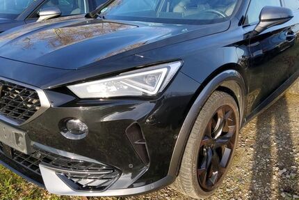 Cupra Formentor 42.163 km 28.990 &euro; Hamburg 22047