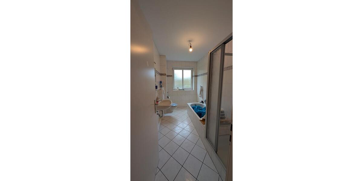 Etagenwohnung Wedel - 4 Zimmer, 86 m&sup2;, 1.230&euro; | Angebot:25649821