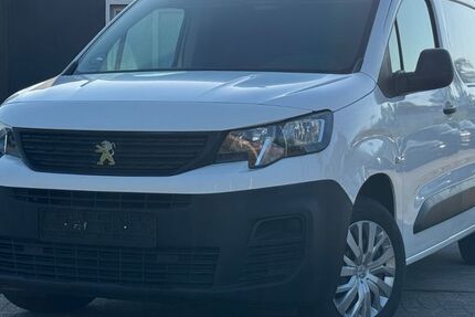 Peugeot Partner 95.000 km 9.795 &euro; Uetersen 25436