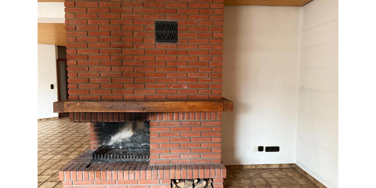 Etagenwohnung Hamburg Harburg - 4 Zimmer, 180 m&sup2;, 1.980&euro; | Angebot:23773026