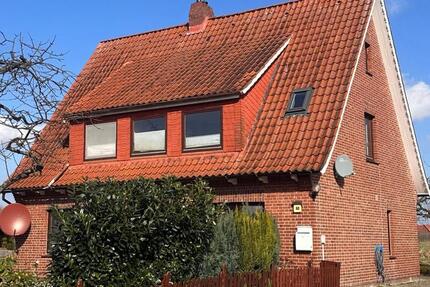 Haus Grünendeich - 7.5 Zimmer, 159 m&sup2;, 385.000&euro; | Angebot:25351771