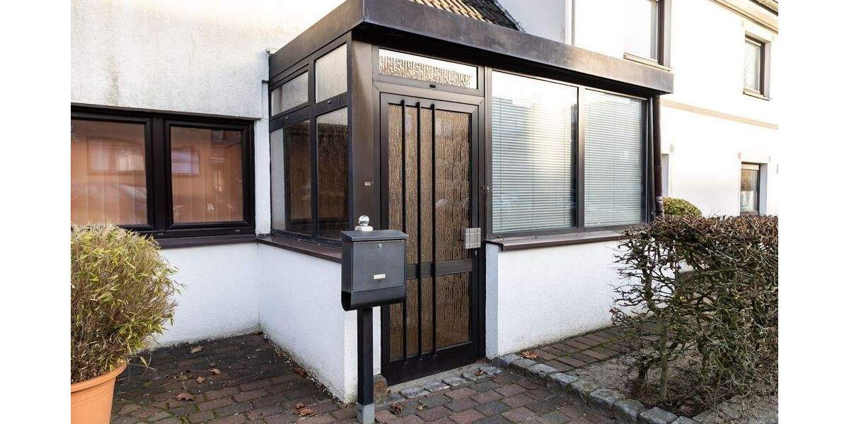 Mehrfamilienhaus, Wohnhaus Oststeinbek - 5 Zimmer, 175 m&sup2;, 425.000&euro; | Angebot:25730109