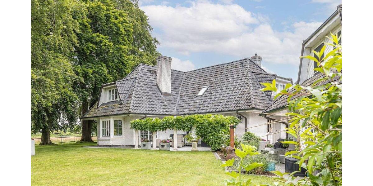 Einfamilienhaus Norderstedt Glashütte - 8 Zimmer, 287 m&sup2;, 1.390.000&euro; | Angebot:25779494