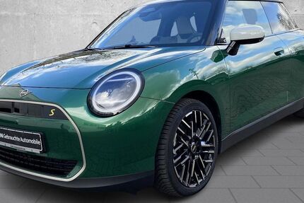 Mini Cooper SE 2.500 km 33.990 &euro; Quickborn 25451