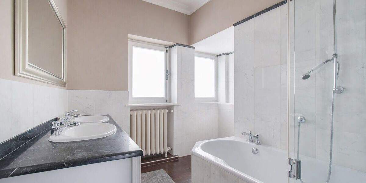 Etagenwohnung Hamburg Rotherbaum - 7 Zimmer, 248 m&sup2;, 2.150.000&euro; | Angebot:25773870