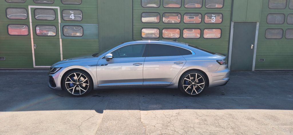 VW Arteon 102.000 km 33.000 &euro; Bargfeld-Stegen 23863