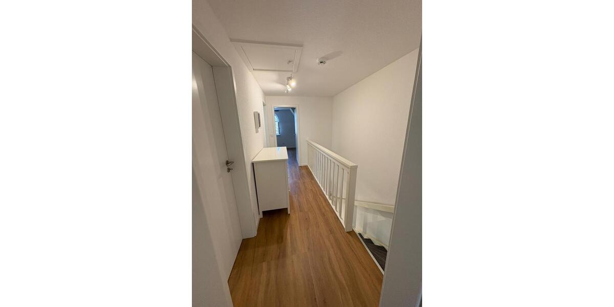 Maisonettenwohnung Hamburg Wandsbek - 3 Zimmer, 94 m&sup2;, 1.700&euro; | Angebot:25404409