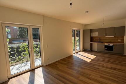 Wohnung Hamburg Wandsbek - 2 Zimmer, 72 m&sup2;, 1.800&euro; | Angebot:25281987