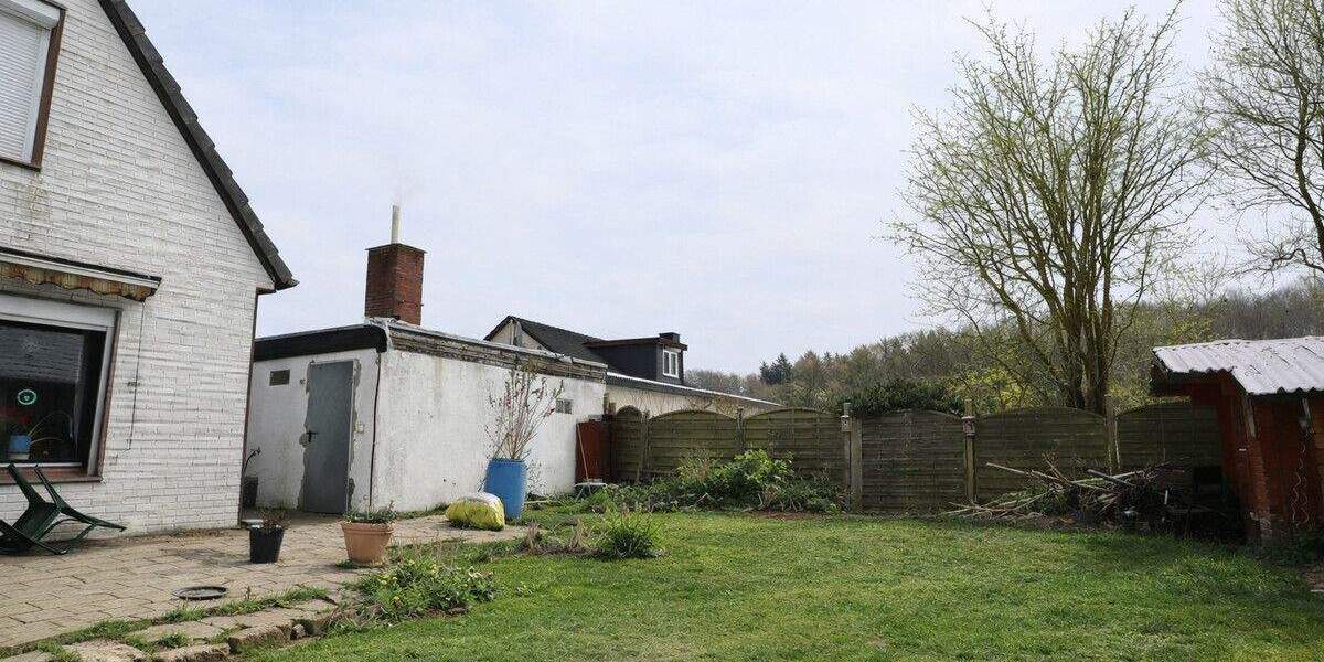 Mehrfamilienhaus, Wohnhaus Sievershütten - 7 Zimmer, 179 m&sup2;, 329.000&euro; | Angebot:25700599