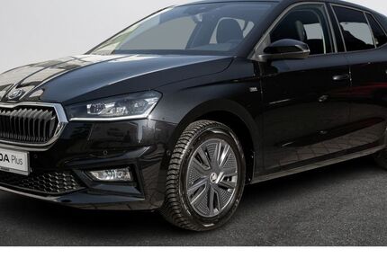 Skoda Fabia 14.999 km 23.290 &euro; Schenefeld 22869