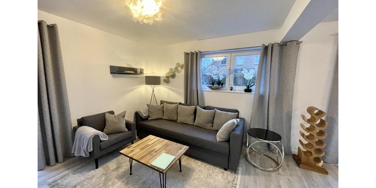 Reihenhaus Norderstedt Friedrichsgabe - 5 Zimmer, 132 m&sup2;, 2.250&euro; | Angebot:25656648