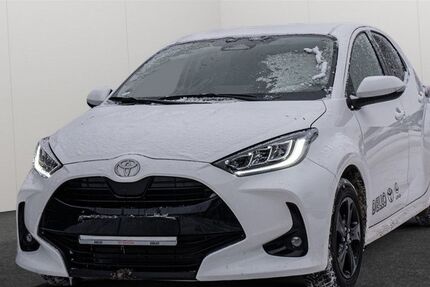 Toyota Yaris 5.000 km 23.990 &euro; Hamburg 22529
