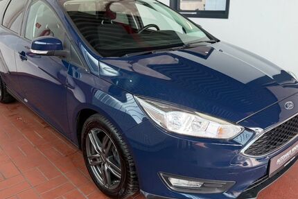 Ford Focus 92.712 km 8.490 &euro; Henstedt-Ulzburg (bei Hamburg) 24558