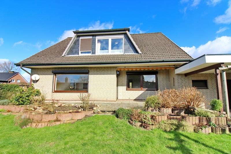 !! Toplage mit Gewinn !! Großzügiges Zwei-Familienhaus mit hohem Wertsteigerungspotential !! - Mehrfamilienhaus, Wohnhaus Alveslohe | Angebot:25883192