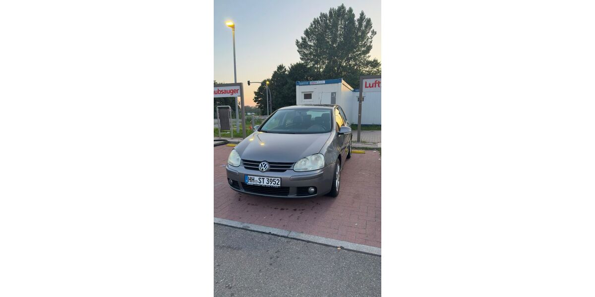 VW Golf 161.940 km 3.000 &euro; Hamburg 21129