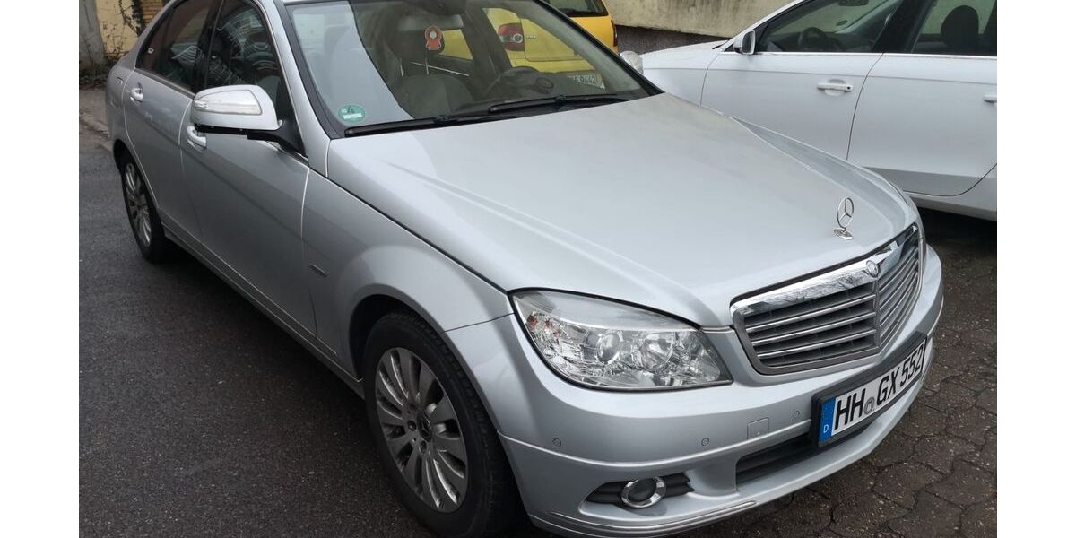 Mercedes-Benz C 180 250.071 km 4.500 &euro; Hamburg 21077