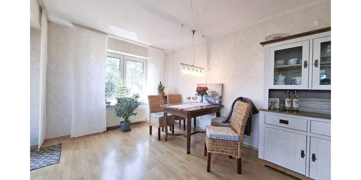 Etagenwohnung Itzstedt - 4 Zimmer, 90 m&sup2;, 219.000&euro; | Angebot:25704559
