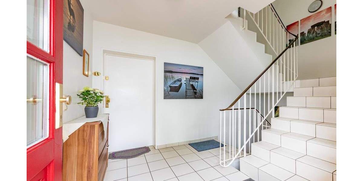 Mehrfamilienhaus, Wohnhaus Reinbek - 5 Zimmer, 157 m&sup2;, 675.000&euro; | Angebot:25728831