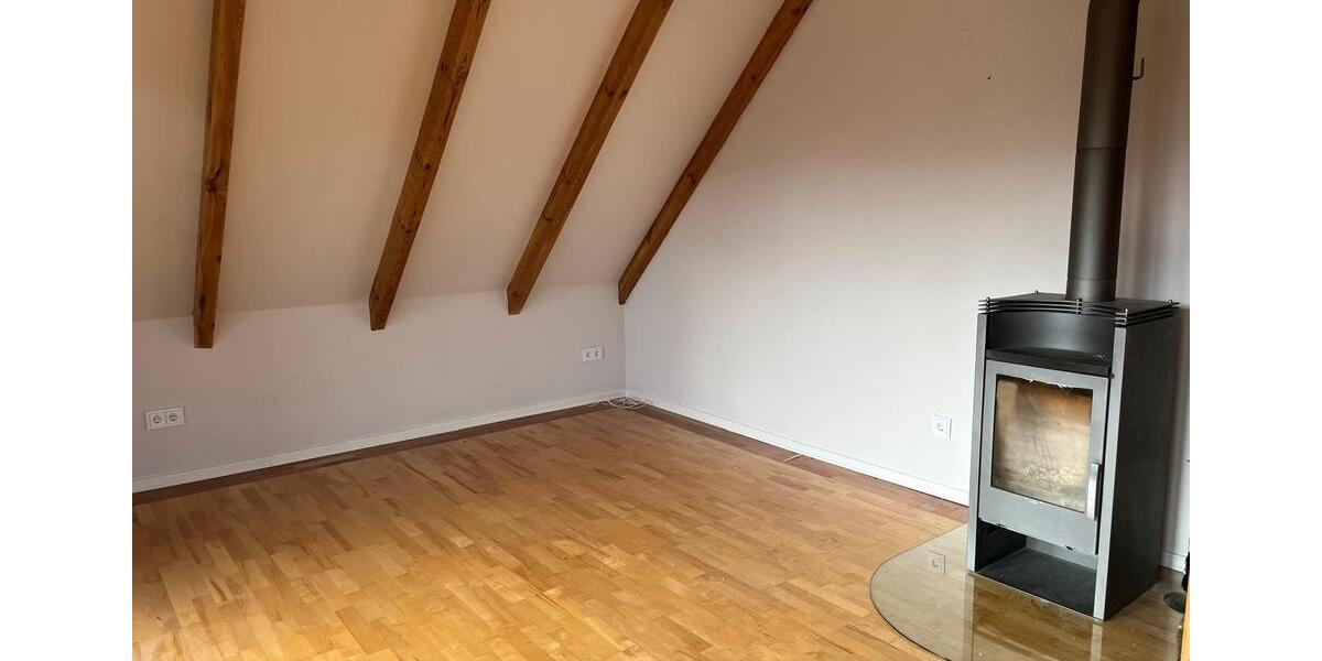 Etagenwohnung Hamburg Harburg - 3 Zimmer, 92 m&sup2;, 1.450&euro; | Angebot:25647715