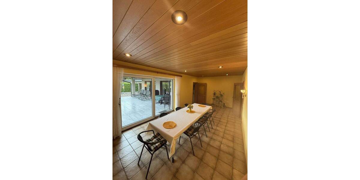 Einfamilienhaus Kaltenkirchen - 9 Zimmer, 415 m&sup2;, 698.400&euro; | Angebot:25782138