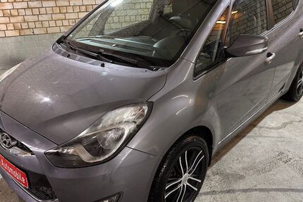 Hyundai ix20 200.000 km 2.999 &euro; Hamburg 21079