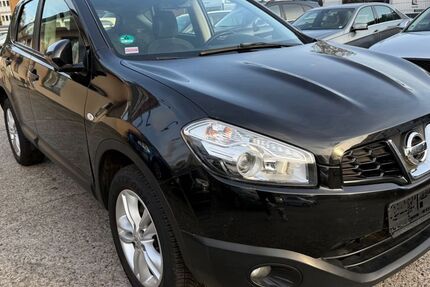 Nissan Qashqai+2 193.000 km 4.999 &euro; Hamburg 22047