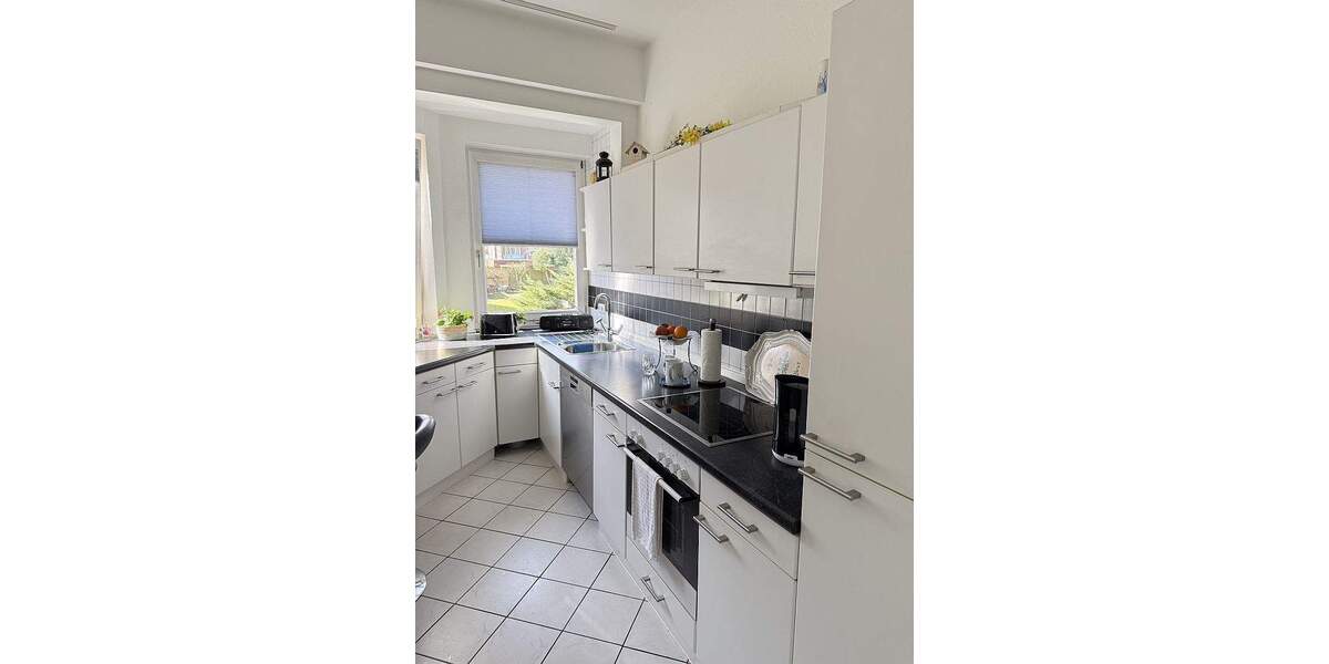 Etagenwohnung Ahrensburg - 3 Zimmer, 93 m&sup2;, 1.255&euro; | Angebot:25797317