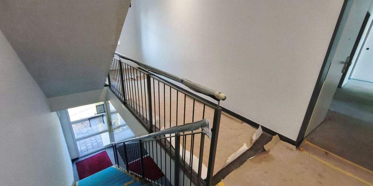 Etagenwohnung Uetersen - 3 Zimmer, 96 m&sup2;, 1.530&euro; | Angebot:25837338