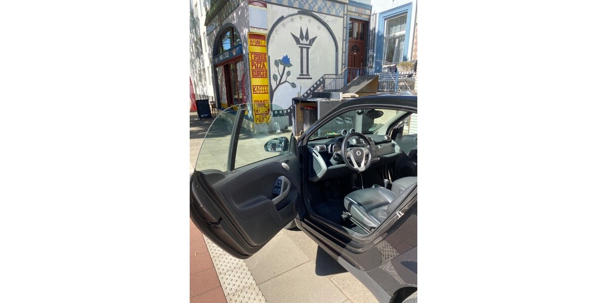 Smart ForTwo 127.000 km 6.850 &euro; Hamburg 20038