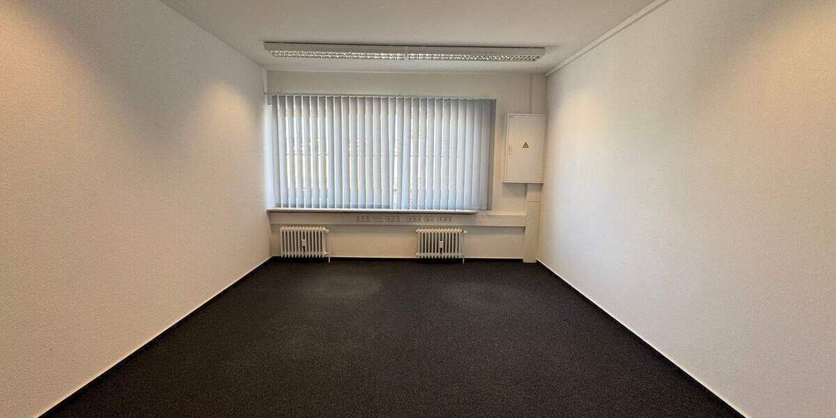 Gewerbeobjekt Hamburg Billbrook - 6 Zimmer, 180 m&sup2;, 1.962&euro; | Angebot:25910384