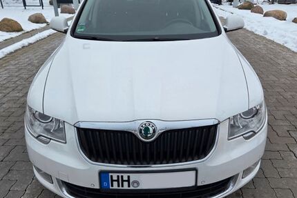 Skoda Superb 184.500 km 7.000 &euro; Hamburg 22149