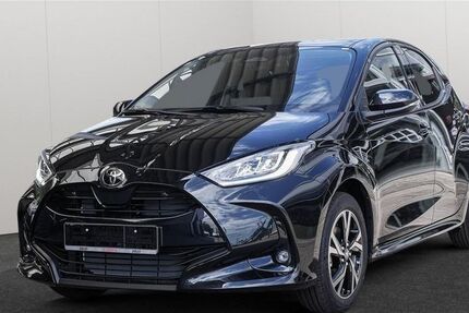 Toyota Yaris 2.500 km 28.490 &euro; Ahrensburg 22926