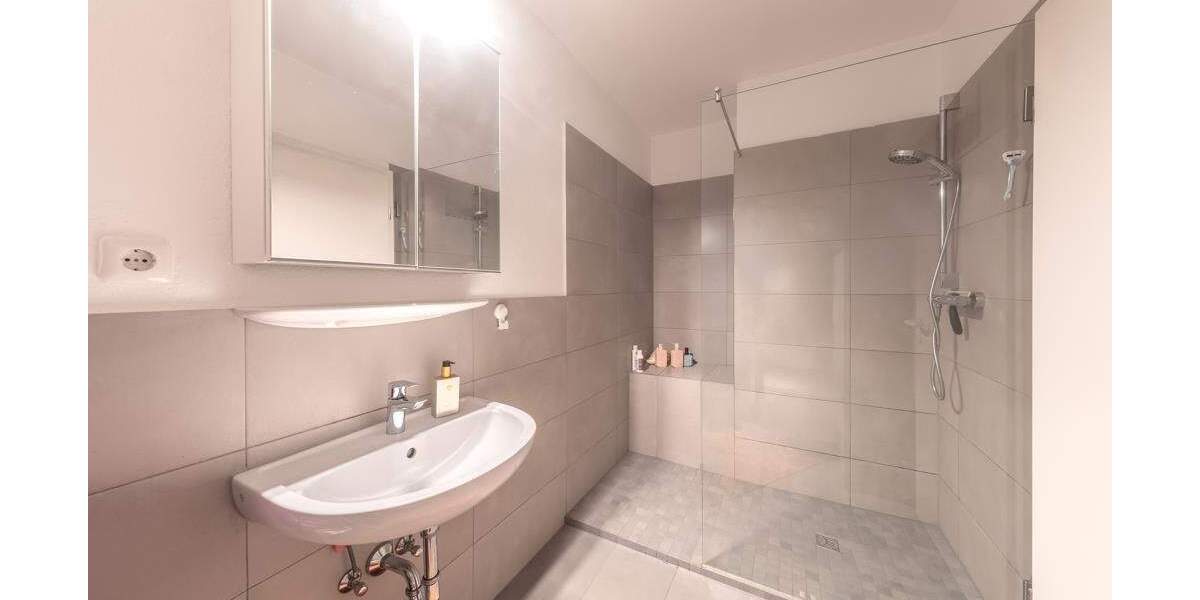 Etagenwohnung Lütjensee - 2 Zimmer, 86 m&sup2;, 225.000&euro; | Angebot:25728838