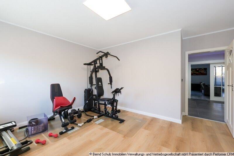 Etagenwohnung Hamburg Schnelsen - 3 Zimmer, 118 m&sup2;, 1.700&euro; | Angebot:25706065