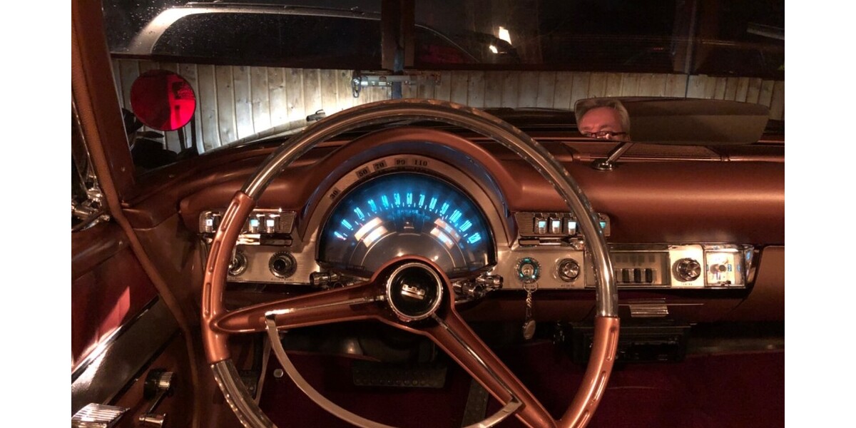 Chrysler Saratoga 88.600 km 38.900 &euro; Hamburg 20038